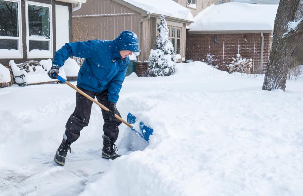 staying safe during shoveling