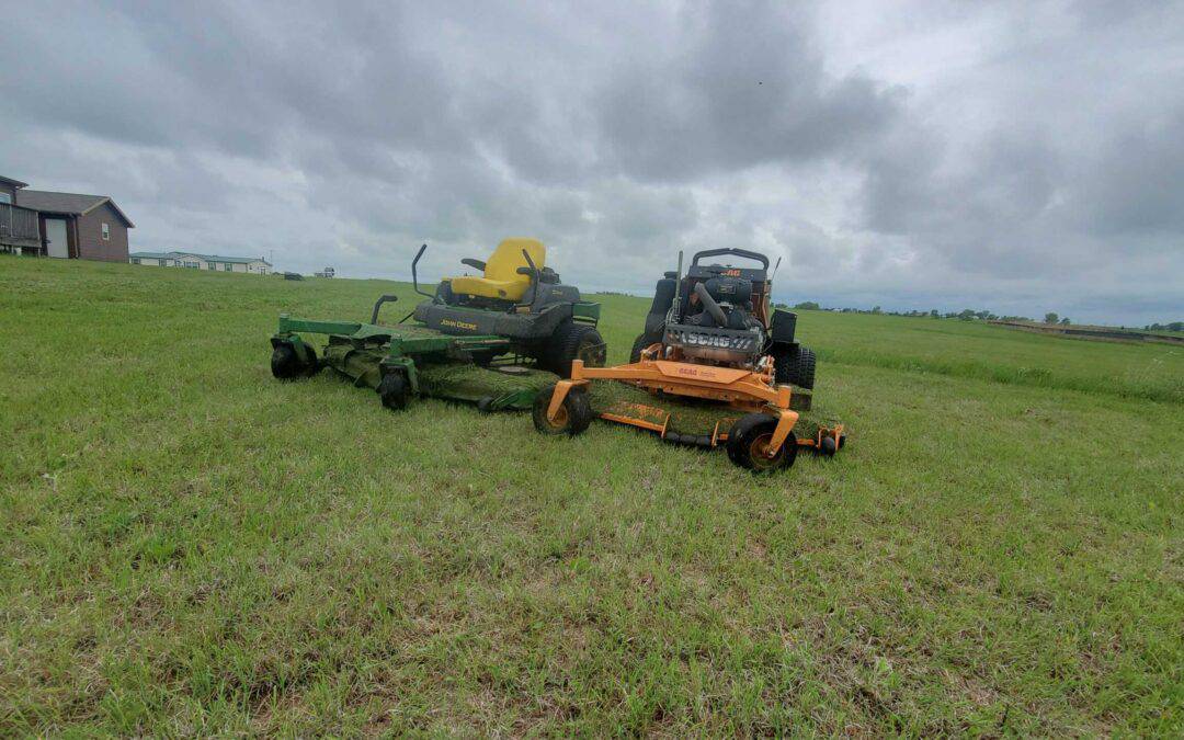 How to Choose the Right Mowing Gear for Your Lawn Size and Terrain