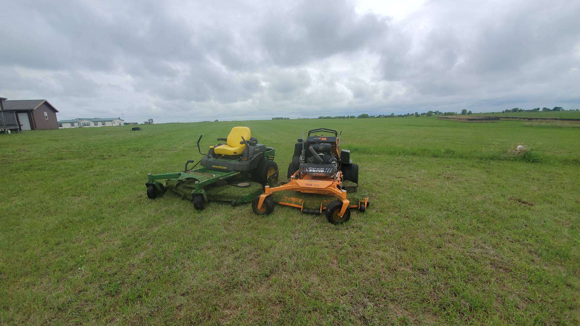 Best lawn mowing company in Wichita, Andover, and El Dorado, Kansas