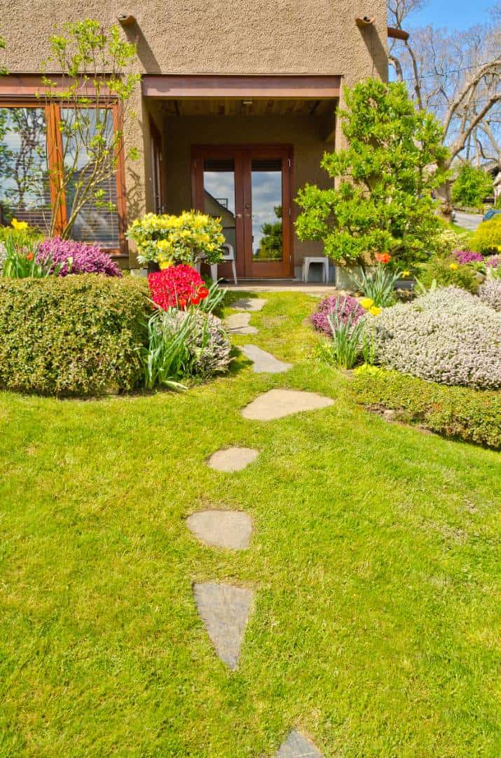 best lawn mowing company near me in Augusta for mulching and landscaping 